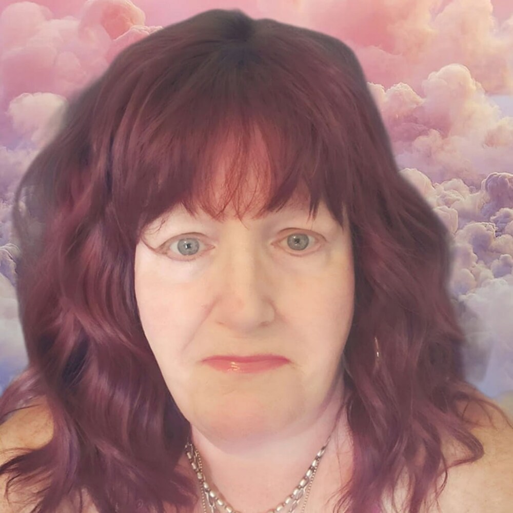 Meet your Posher, Dayna